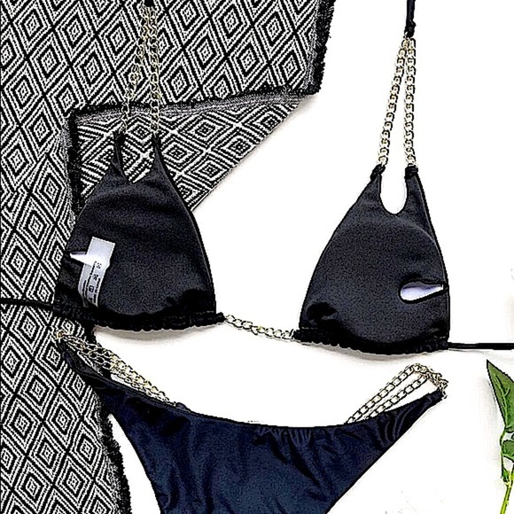 Triangle Chain Link Cheeky Minimalist Bikini - Picture 5 of 10